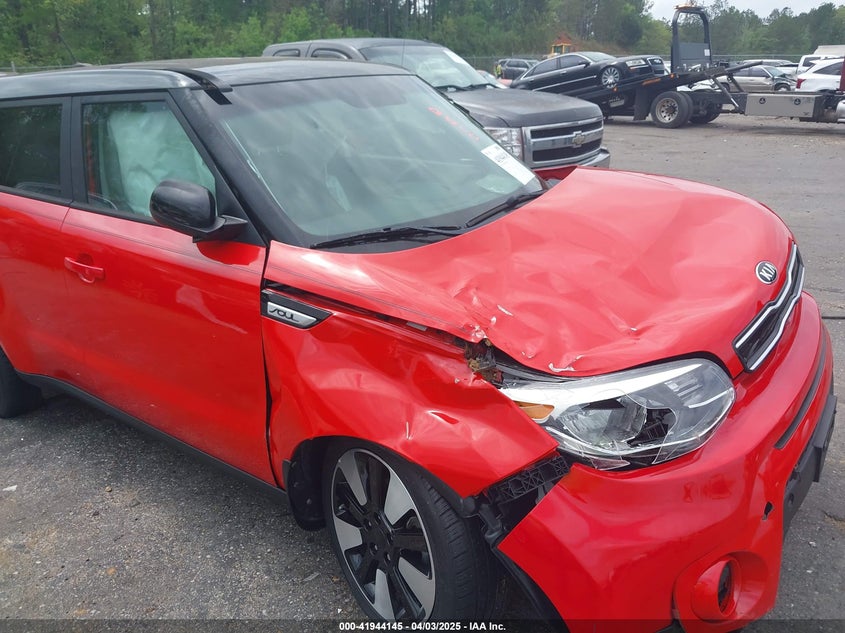 2017 KIA SOUL + - KNDJP3A50H7450634