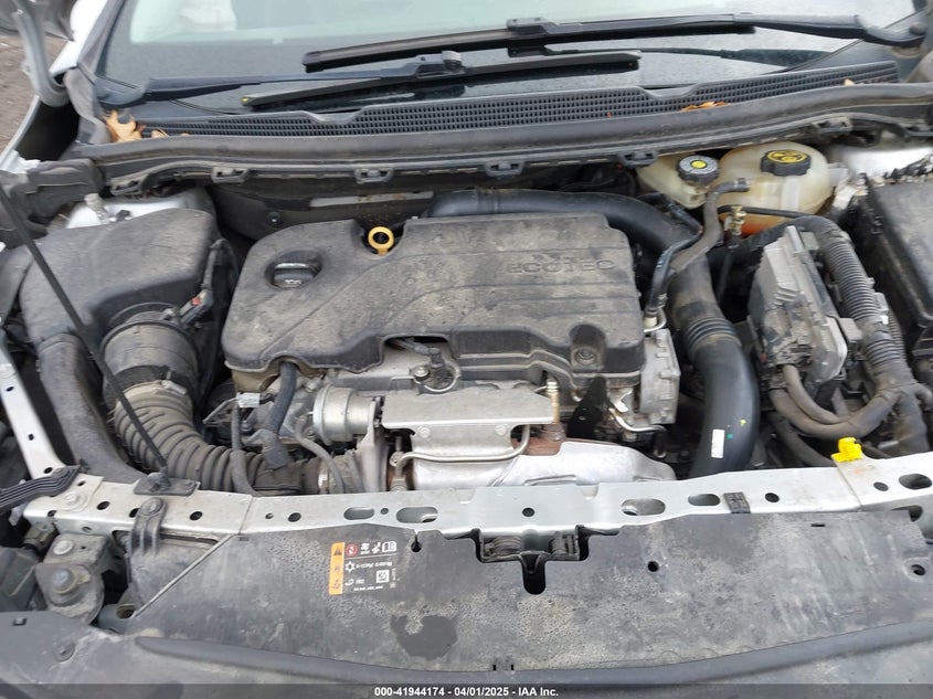 2018 CHEVROLET CRUZE VIN: 1G1BF5SM9J7222848
