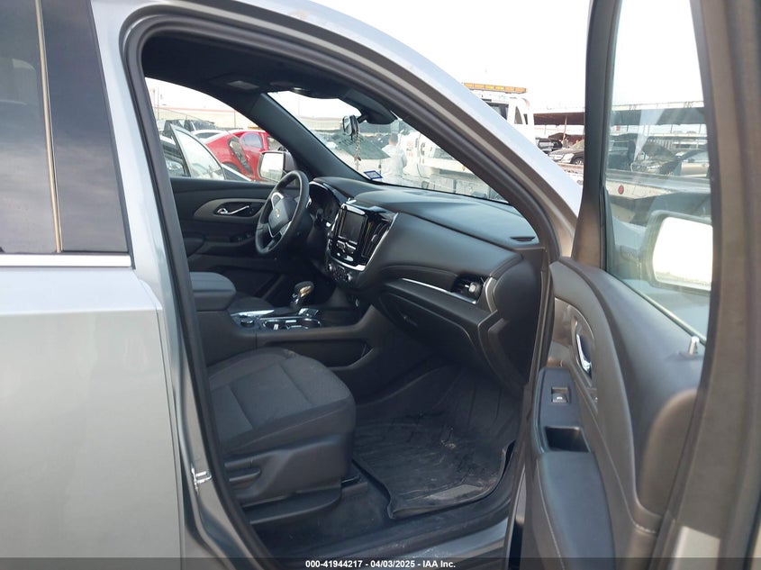 VIN 1GNERGKW8PJ276461 2023 CHEVROLET TRAVERSE LT