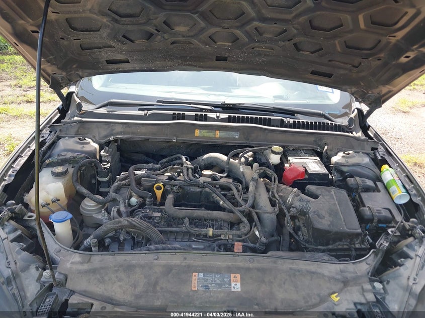 2019 FORD FUSION VIN: 3FA6P0HD9KR215415