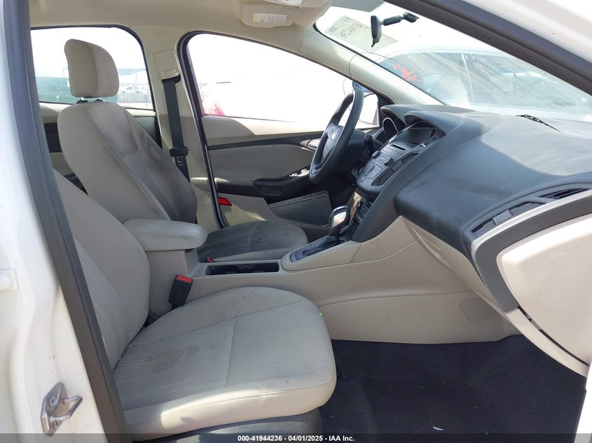 2016 FORD FOCUS SE - 1FADP3FEXGL362756