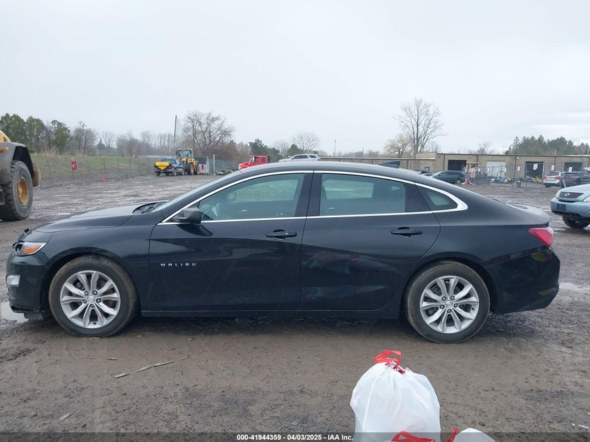2019 CHEVROLET MALIBU VIN: 1G1ZD5ST3KF145719