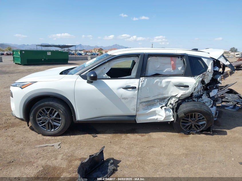 2023 NISSAN ROGUE VIN: 5N1BT3AA4PC889365