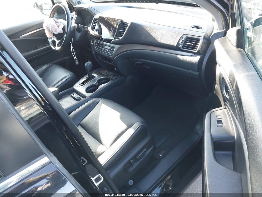 2019 HONDA PILOT VIN: 5FNYF6H5XKB088337