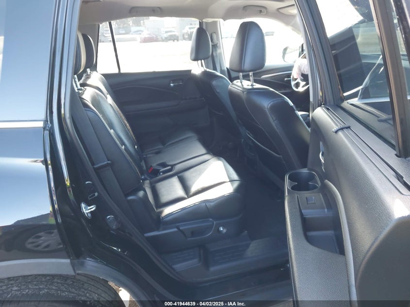 2019 HONDA PILOT VIN: 5FNYF6H5XKB088337