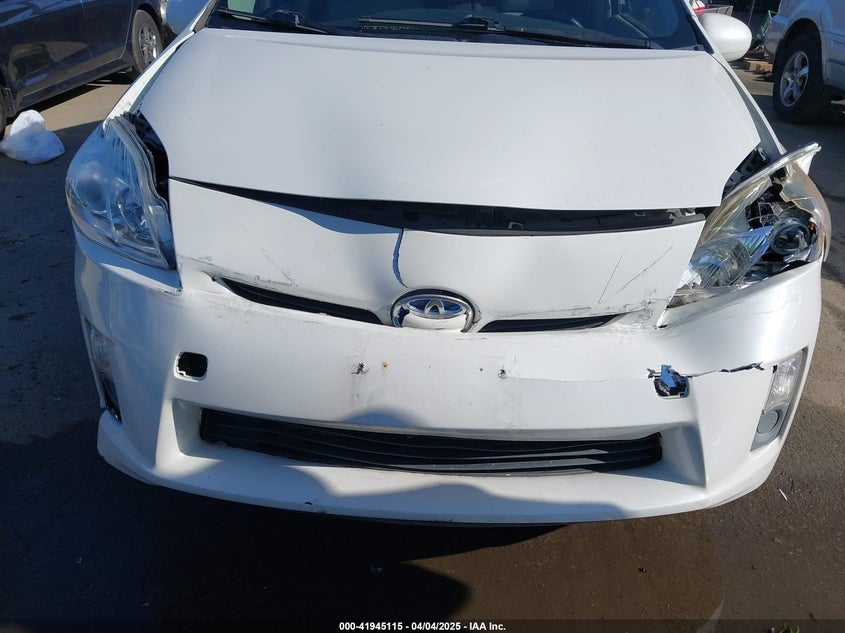 2011 TOYOTA PRIUS VIN: JTDKN3DU3B0318495