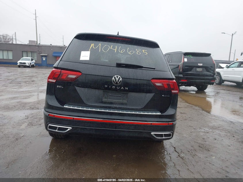 2022 VOLKSWAGEN TIGUAN VIN: 3VV4B7AX3NM046685