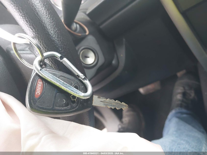 2012 JEEP LIBERTY VIN: 1C4PJMAK0CW104153