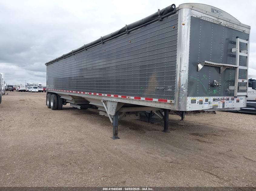 2023 WILSON TRAILER CO UNKNOWN  (VIN: 1W1K44327P7727371)