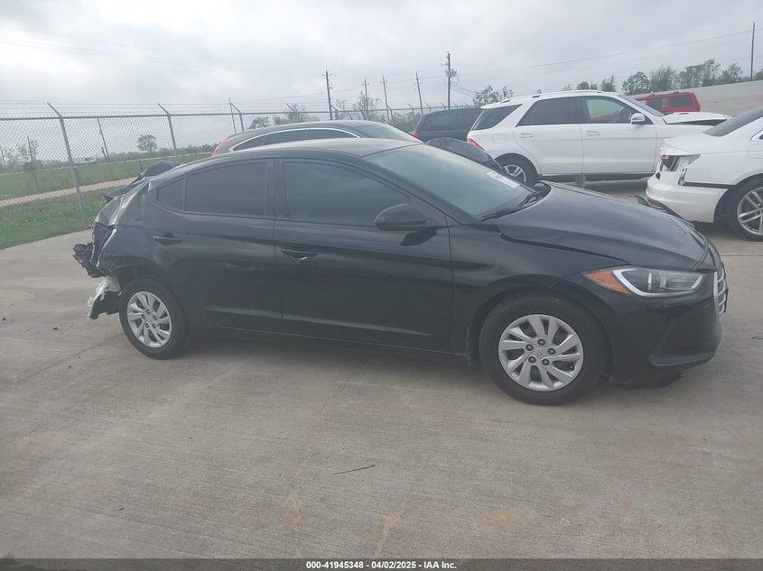 2018 HYUNDAI ELANTRA VIN: 5NPD74LF0JH277787