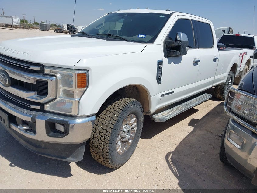 2022 Ford F250, Град, IAAI, VIN 1FT8W2BT6NEE93326 — фото 2