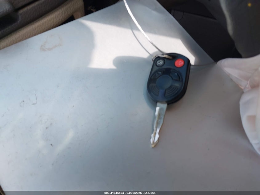 2010 FORD FUSION VIN: 3FAHP0GA1AR269810