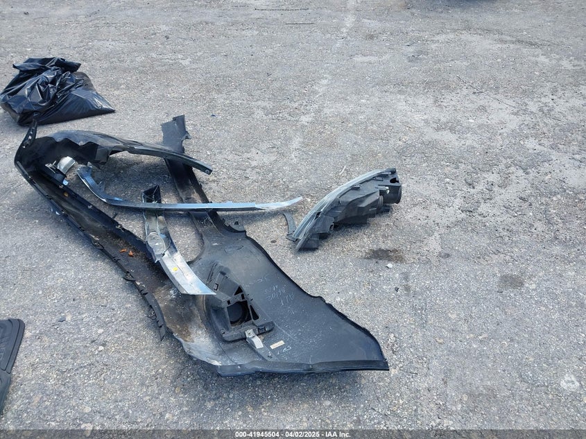 2010 FORD FUSION VIN: 3FAHP0GA1AR269810