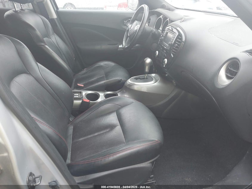 2012 NISSAN JUKE VIN: JN8AF5MR1CT101984
