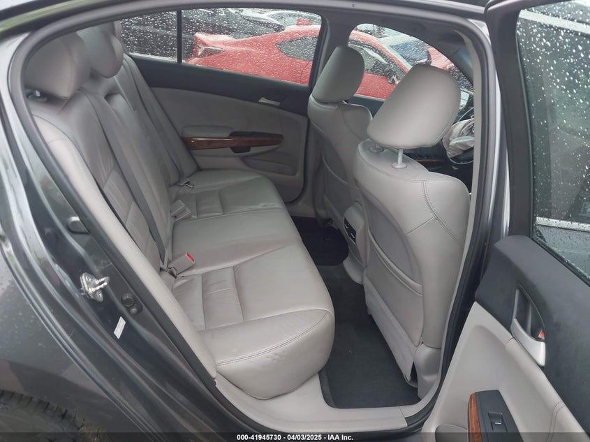 2012 HONDA ACCORD VIN: 1HGCP3F86CA002729