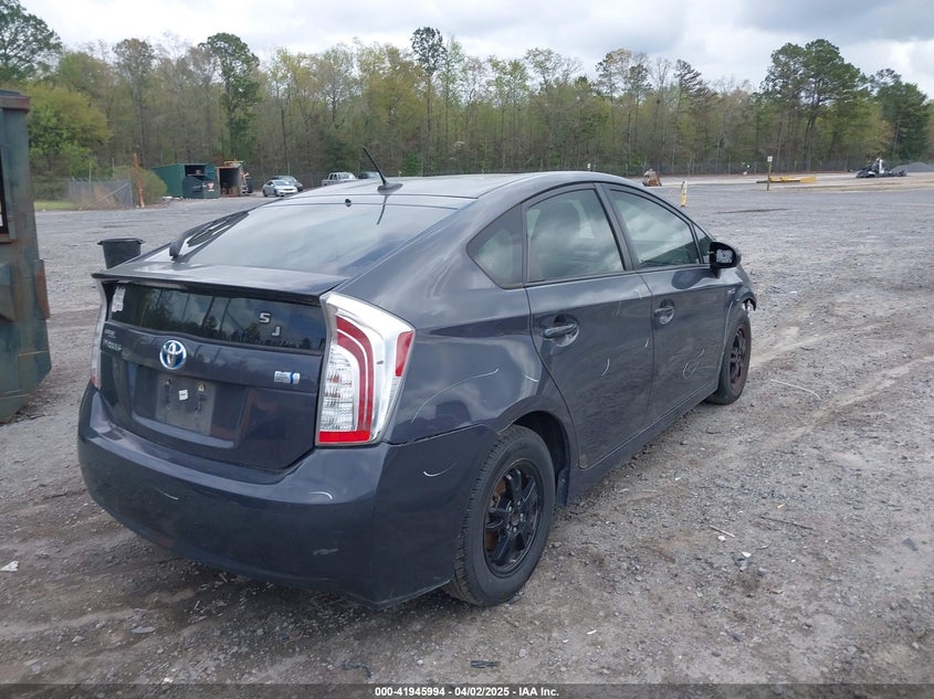 JTDKN3DU5D1662651 2013 TOYOTA PRIUS photo no. 4