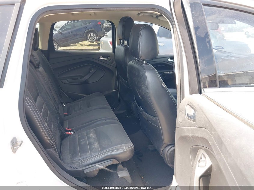 2017 FORD ESCAPE VIN: 1FMCU0GD0HUA93323