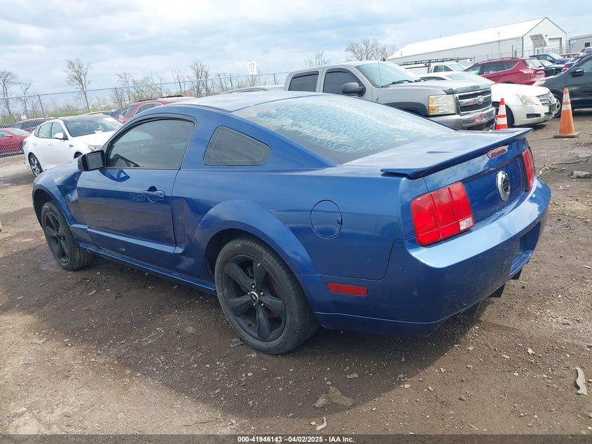 2008 FORD MUSTANG VIN: 1ZVHT82H685177000