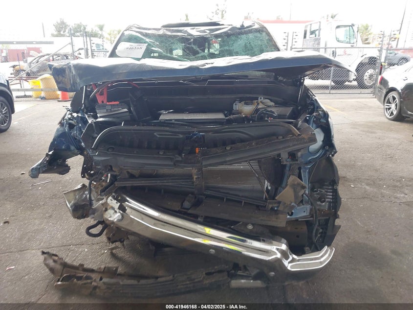 2024 CHEVROLET SILVERADO VIN: 1GCUDGEL8RZ305935
