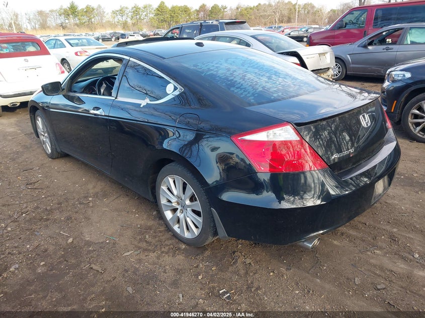 2008 HONDA ACCORD VIN: 1HGCS21828A009877