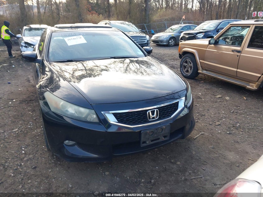 2008 HONDA ACCORD VIN: 1HGCS21828A009877