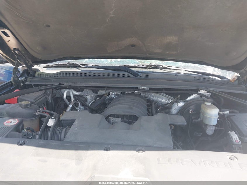 2015 CHEVROLET SUBURBAN 1500 VIN: 1GNSCJKCXFR201817