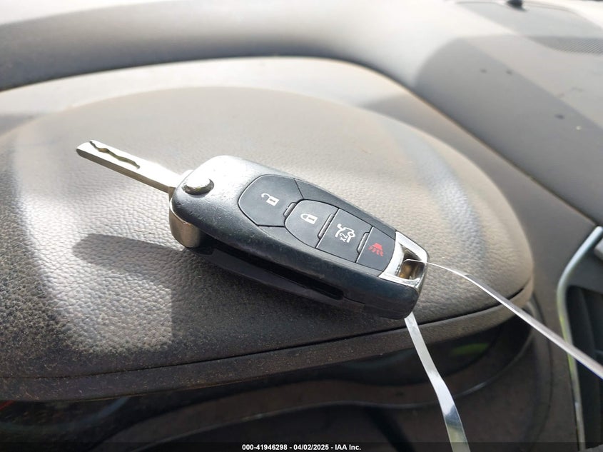 2018 CHEVROLET CRUZE VIN: 1G1BC5SM3J7237242