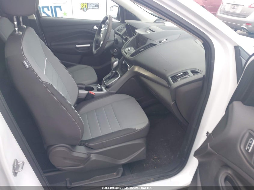 2013 FORD ESCAPE VIN: 1FMCU9GX5DUD54132