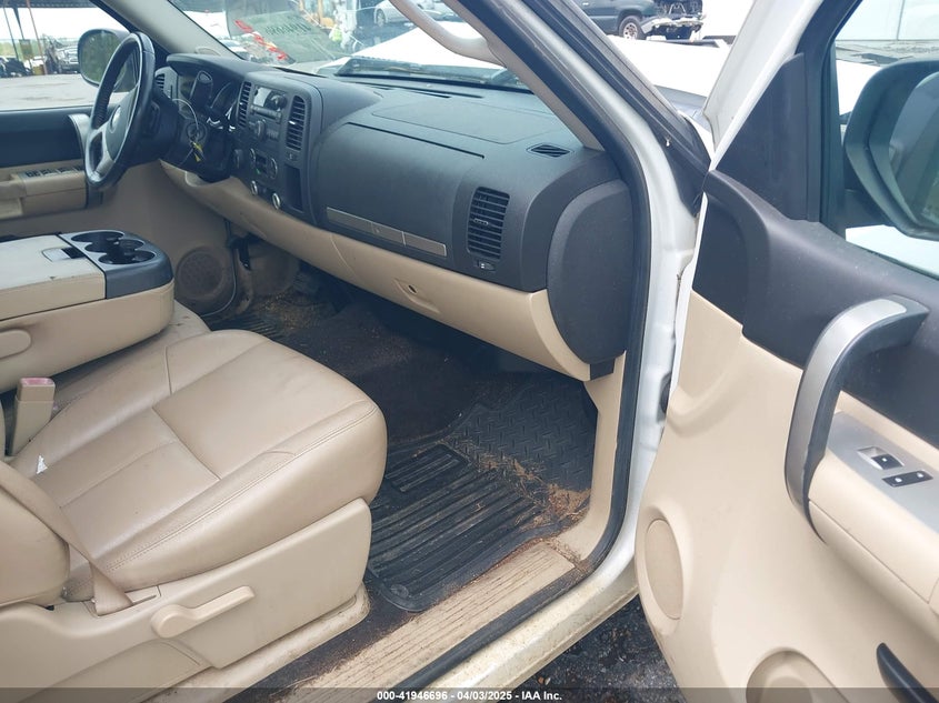 2009 CHEVROLET SILVERADO 1500 VIN: 3GCEK23M29G132888