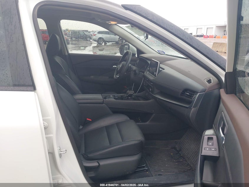 VIN 5N1BT3BA1PC887068 2023 NISSAN ROGUE SV FWD