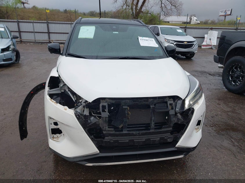 VIN 3N1CP5DV3PL492549 2023 NISSAN KICKS SR XTRONIC CVT