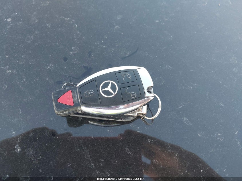 2013 MERCEDES-BENZ C 300 VIN: WDDGF8AB7DR278302