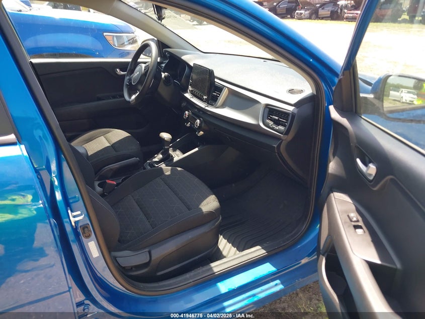 2023 KIA RIO 5-DOOR S - 3KPA25AD2PE622498