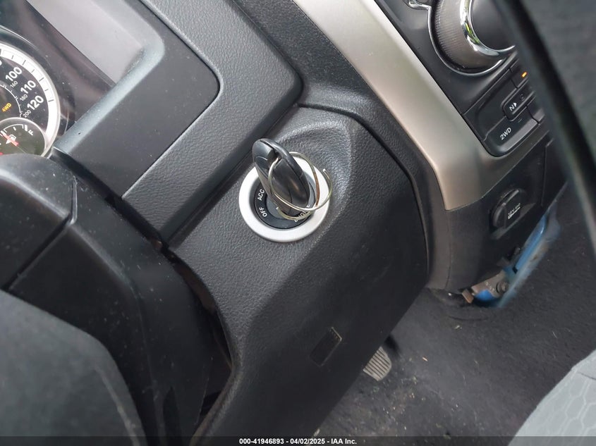 2018 RAM 1500 BIG HORN  4X4 6'4 BOX/HARVEST  4X4 6'4 BOX/LONE STAR  4X4 6'4 BOX/SLT  4X4 6'4 BOX - 1C6RR7GG1JS300930