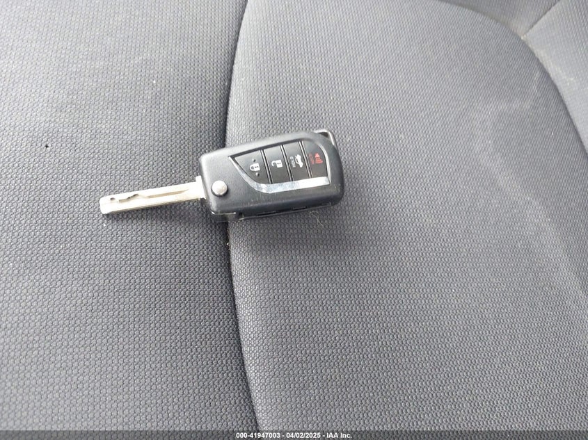 2020 TOYOTA COROLLA LE - 5YFEPRAE1LP100893