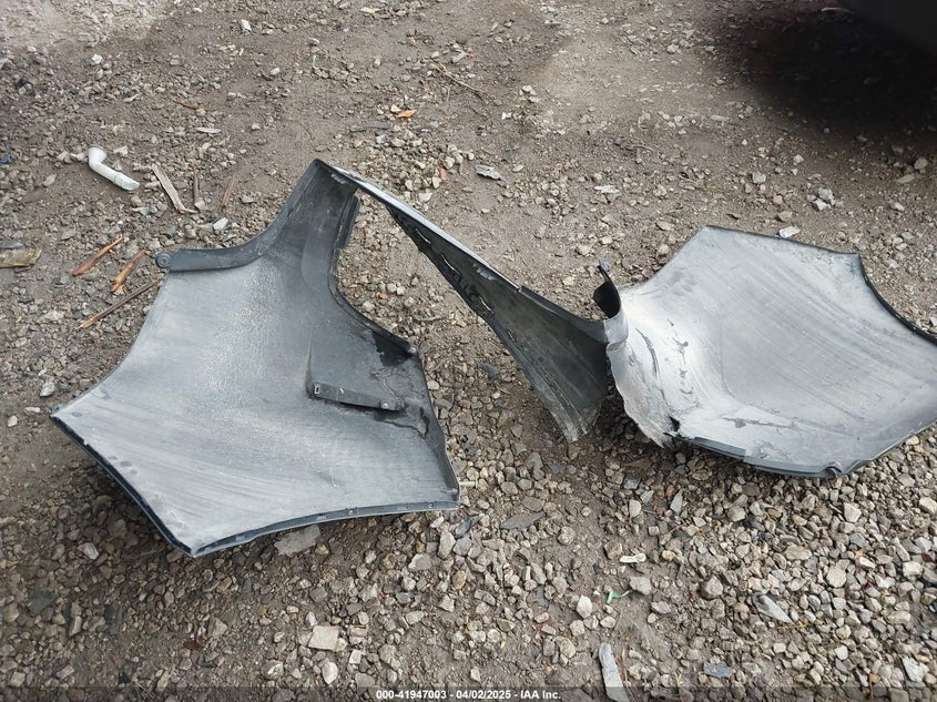 2020 TOYOTA COROLLA LE - 5YFEPRAE1LP100893