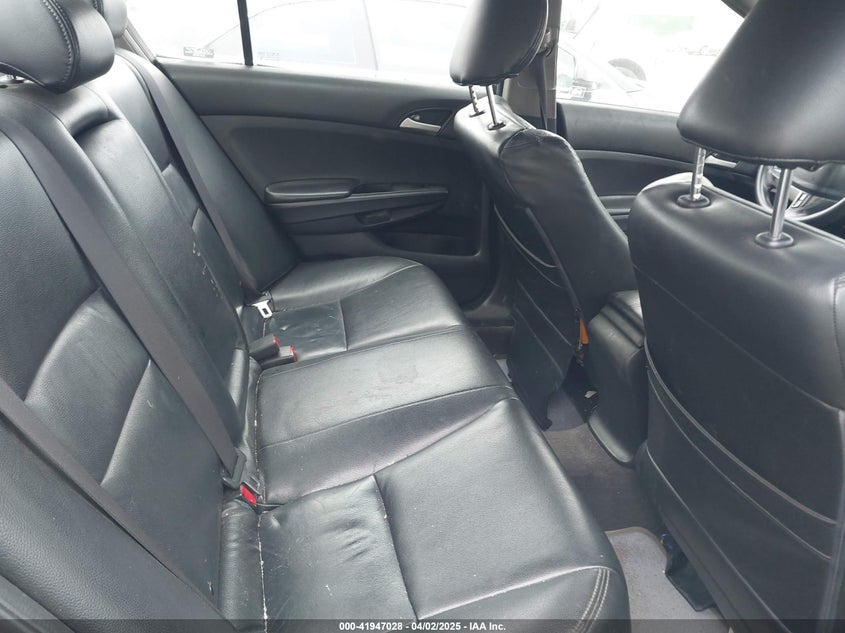 2008 HONDA ACCORD VIN: JHMCP26358C071712