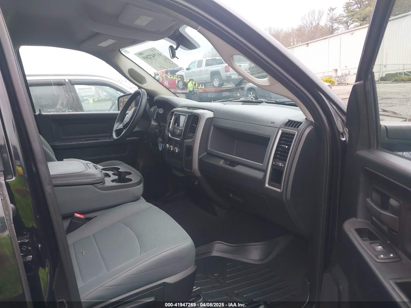 2015 RAM 1500 ST - 1C6RR7FT0FS703660