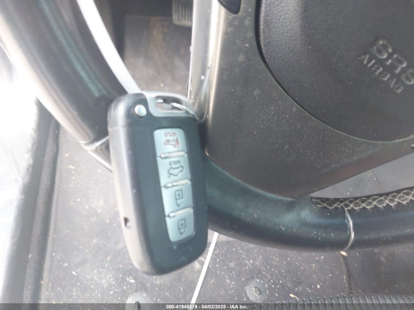 2016 HYUNDAI GENESIS 3.8 BASE KMHHT6KJ1GU134260