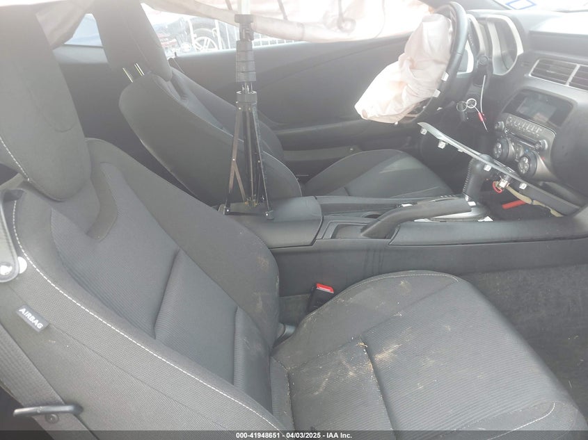 2011 CHEVROLET CAMARO VIN: 2G1FB1ED1B9202868