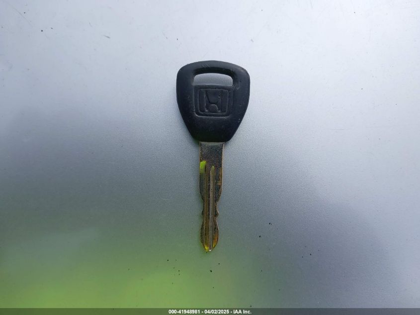 2002 Honda Civic Ex VIN: 2HGES258X2H581968 Lot: 41948981