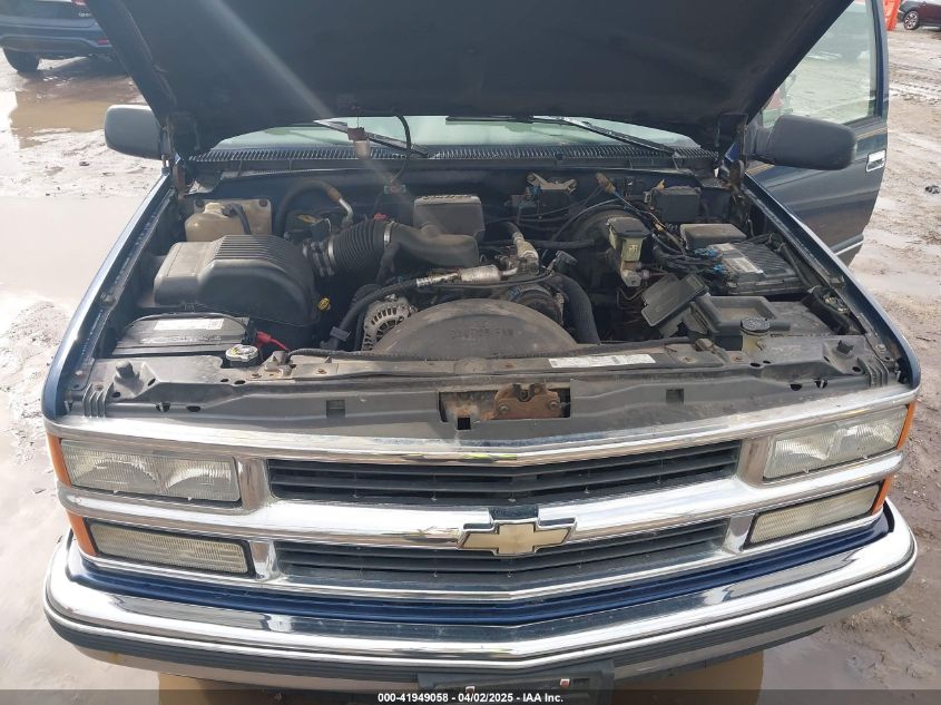 1997 Chevrolet Suburban 1500 VIN: 1GBEC16RXVJ336107 Lot: 41949058