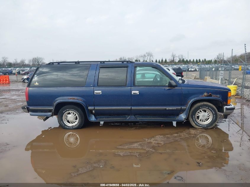 1997 Chevrolet Suburban 1500 VIN: 1GBEC16RXVJ336107 Lot: 41949058