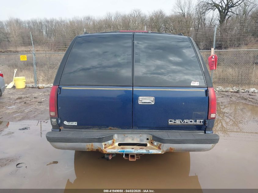 1997 Chevrolet Suburban 1500 VIN: 1GBEC16RXVJ336107 Lot: 41949058