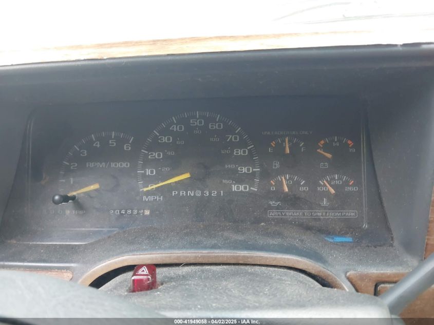 1997 Chevrolet Suburban 1500 VIN: 1GBEC16RXVJ336107 Lot: 41949058