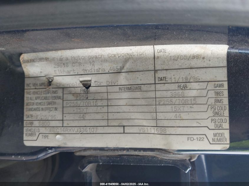 1997 Chevrolet Suburban 1500 VIN: 1GBEC16RXVJ336107 Lot: 41949058