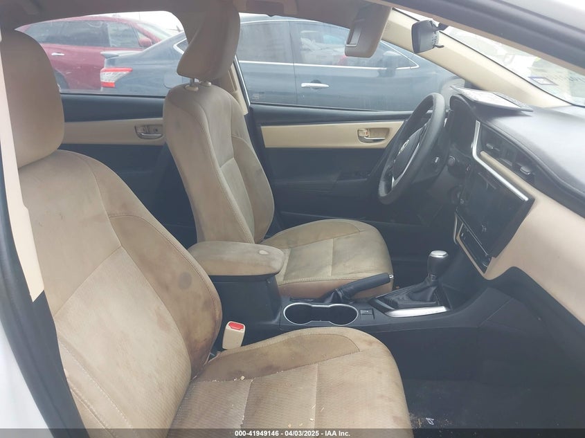 2018 TOYOTA COROLLA VIN: 2T1BURHE7JC003812