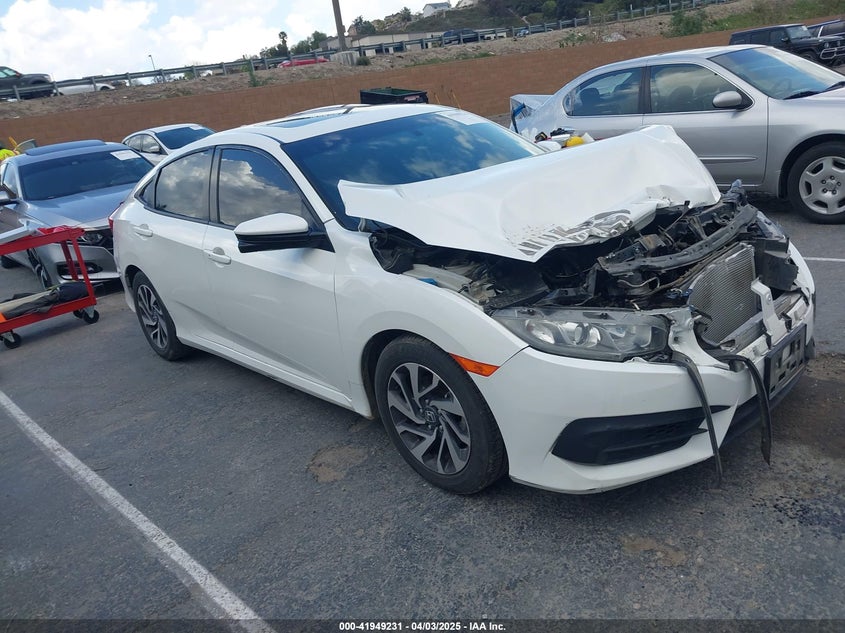 VIN 19XFC2F76JE206191 2018 HONDA CIVIC EX