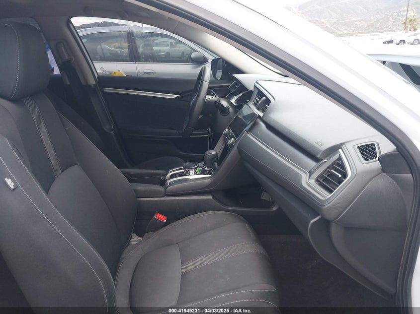 2018 HONDA CIVIC VIN: 19XFC2F76JE206191
