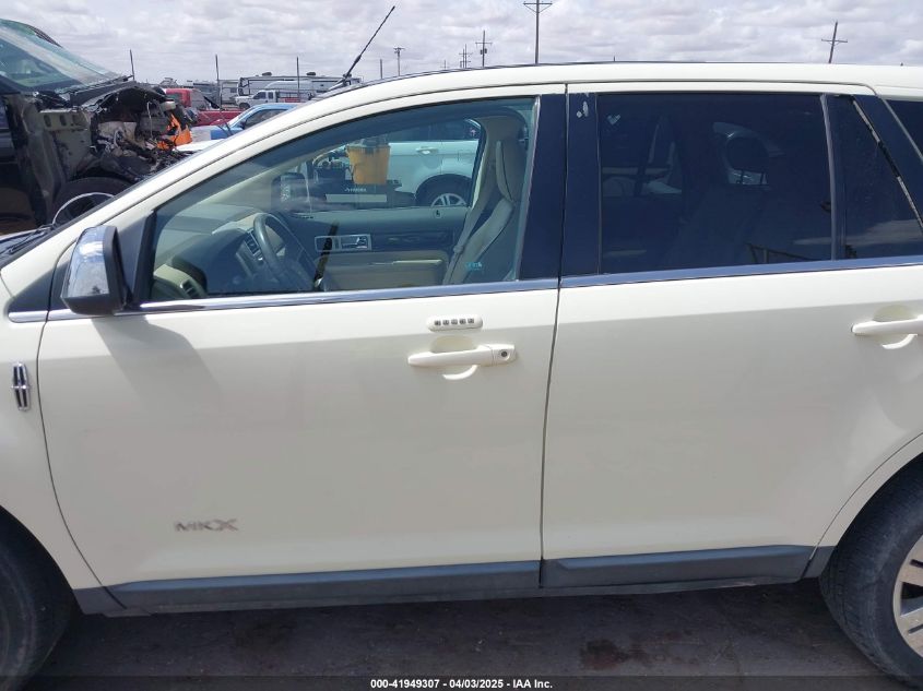 2008 Lincoln Mkx VIN: 2LMDU88C88BJ15930 Lot: 41949307